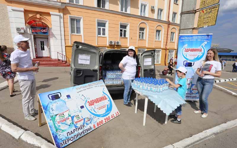 Здравинка ульяновск. Бессмертный полк Саранск. Здравинка Ульяновск официальный сайт л.Толстого. Льва Толстого 52 Здравинка.