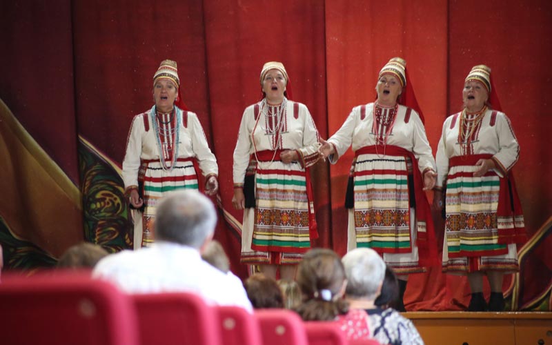 Часы мордовия. Парынза Мордовия ансамбль. Большеберезниковский район Мордовия. Борки Мордовия Ковылкинский район.