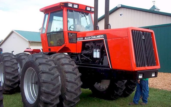 traktor_p99196