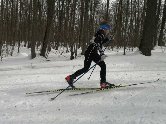 Соревнования среди лыжников