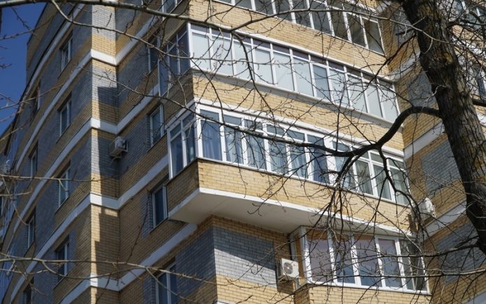 Можно ли приватизировать квартиру в Москве, если одна уже есть в Киргизии?