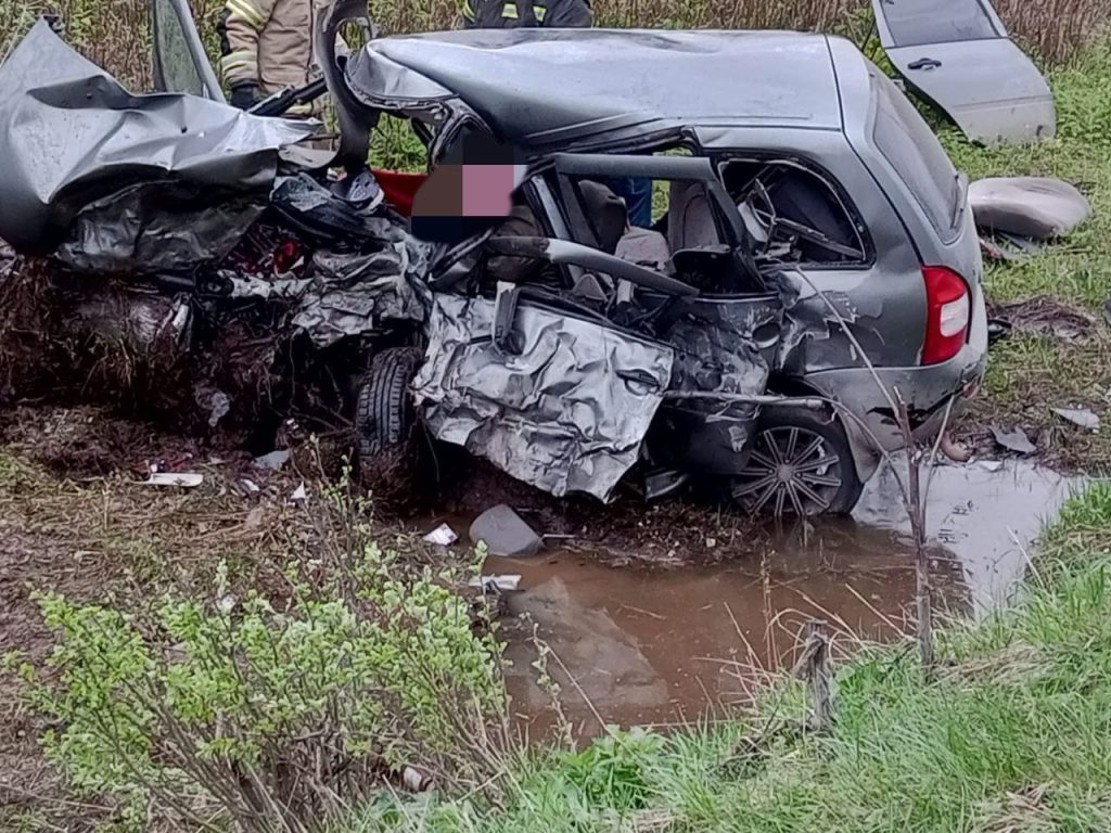 Два человека погибли в жутком ДТП в Чувашии | 29.04.2024 | Саранск -  БезФормата